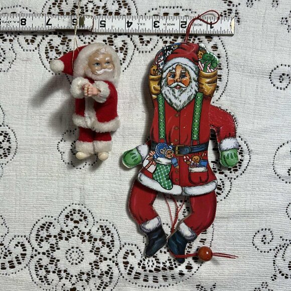 Vintage 1980’s Santa ornaments - Picture 8 of 9